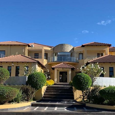 Bella Casa Guesthouse Johannesburg Dış mekan fotoğraf